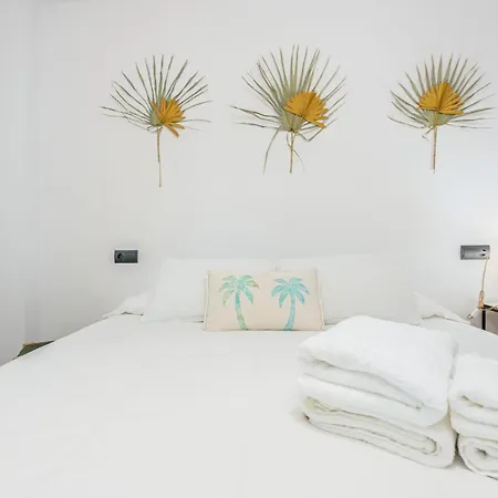 Apartment Milenial Marinapark - A Pie De Playa Con Piscina Y Parking Roses