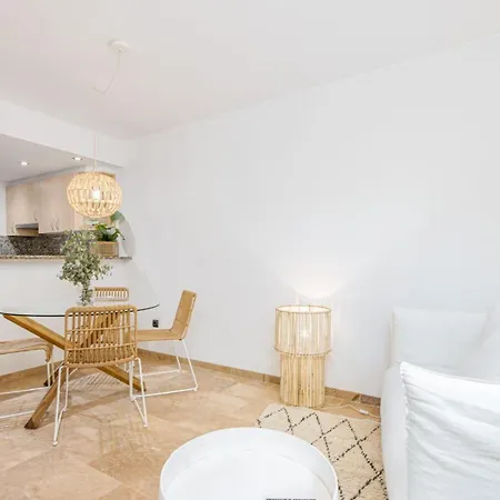 Milenial Marinapark - A Pie De Playa Con Piscina Y Parking * Росас