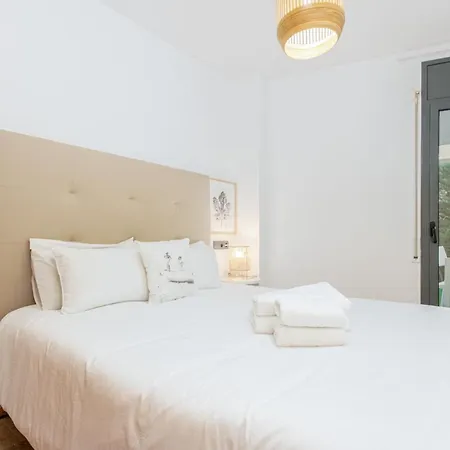 Milenial Marinapark - A Pie De Playa Con Piscina Y Parking